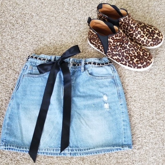 GAP Other - Gap Kids Midi 1969 Denim Skirt.